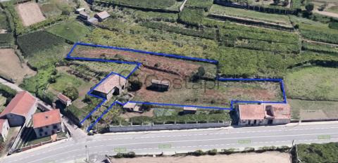CASA TRADICIONAL GALLEGA CON FINCA