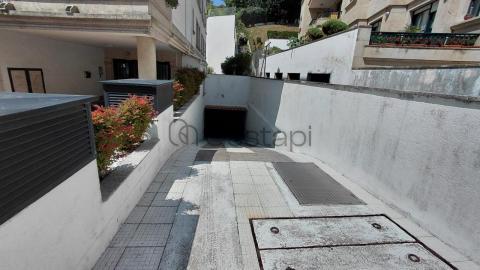 PLAZAS DE GARAJE EN C/ CASTELAO SANXENXO