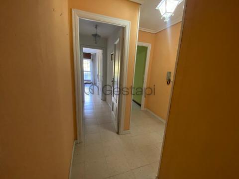 PISO 3 HABITACIONES C/ VIGO EN SANXENXO
