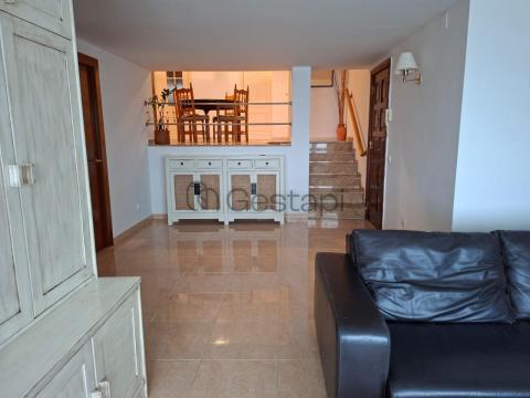 ALQUILER VERANO 2027 PISO 4 HABITACIONES CENTRO SANXENXO